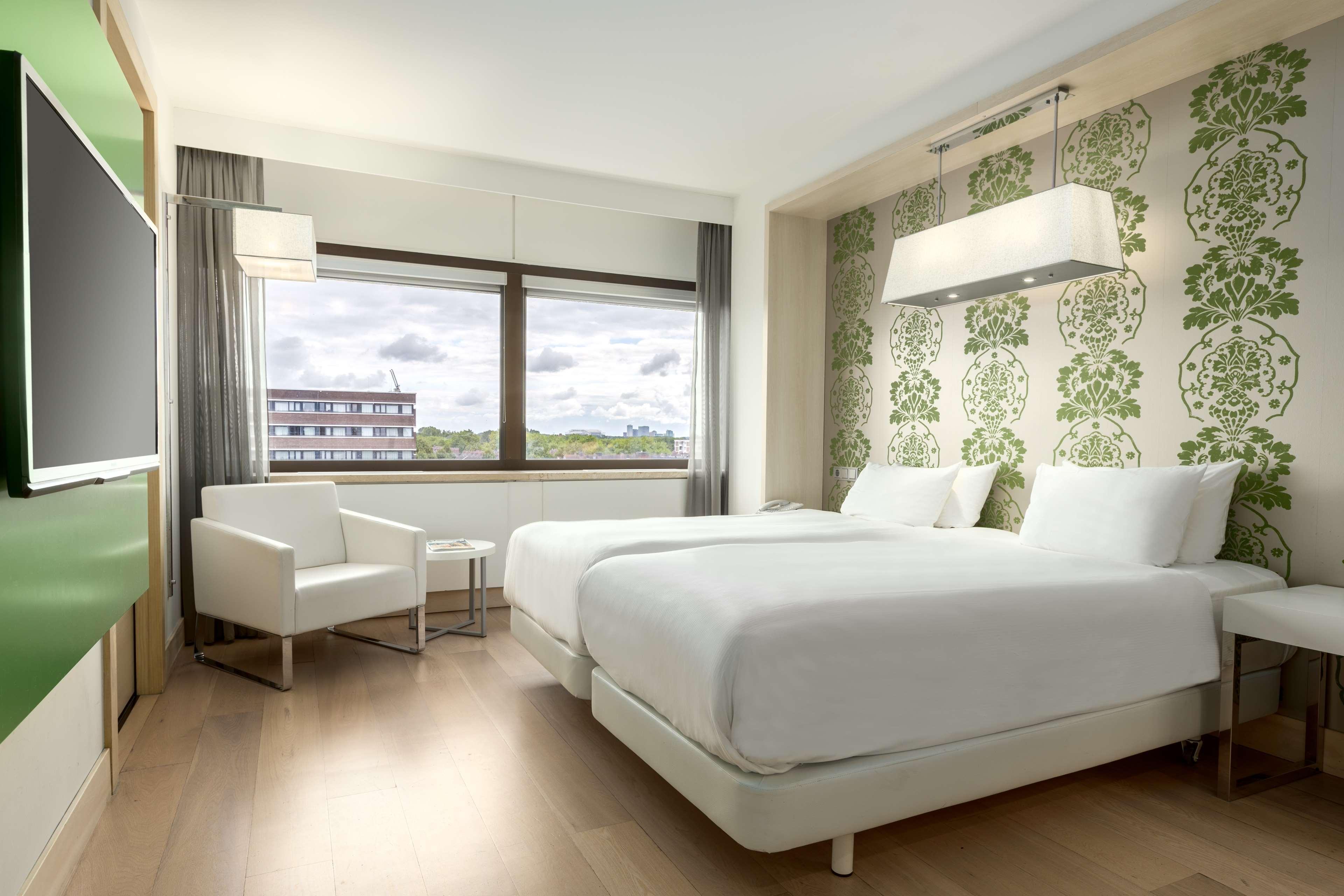 Nh Amsterdam Zuid Hotel Екстериор снимка