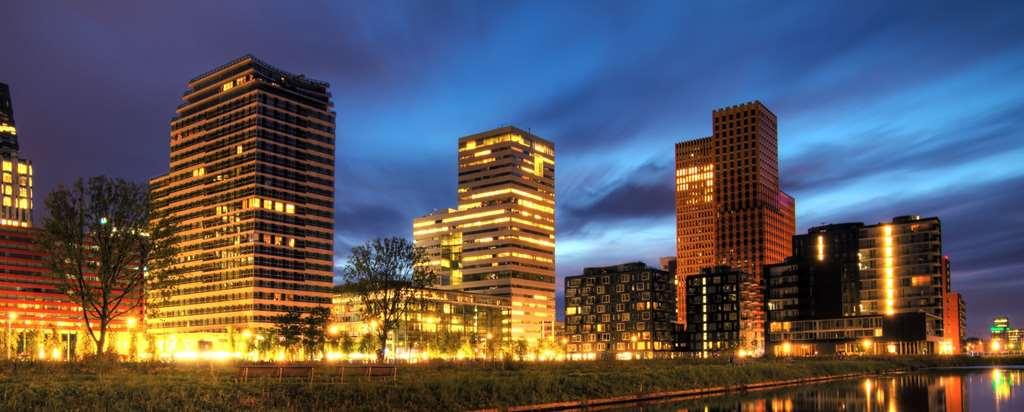 Nh Amsterdam Zuid Hotel Екстериор снимка