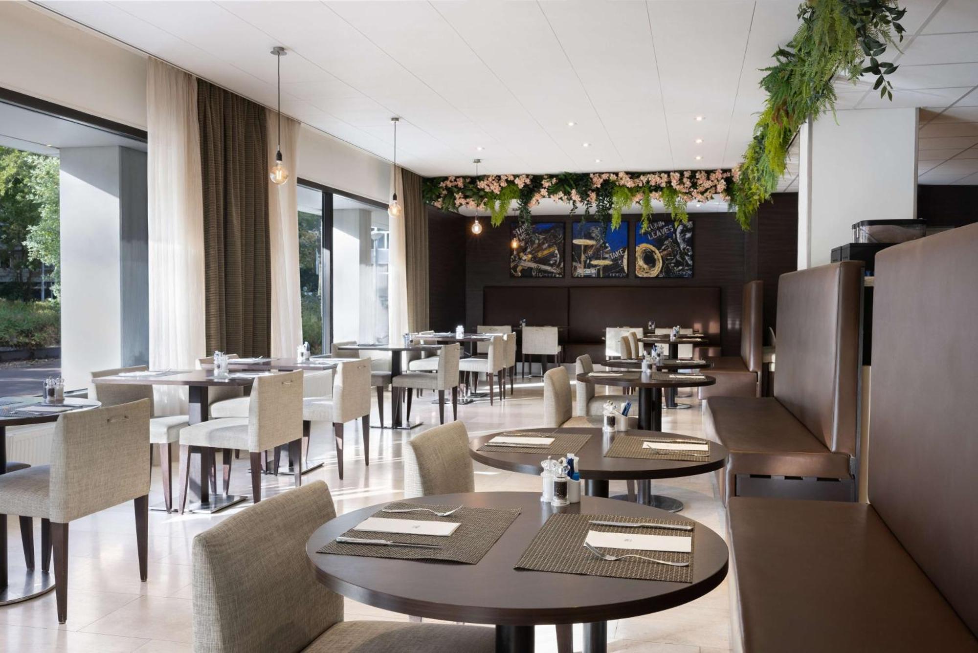 Nh Amsterdam Zuid Hotel Екстериор снимка