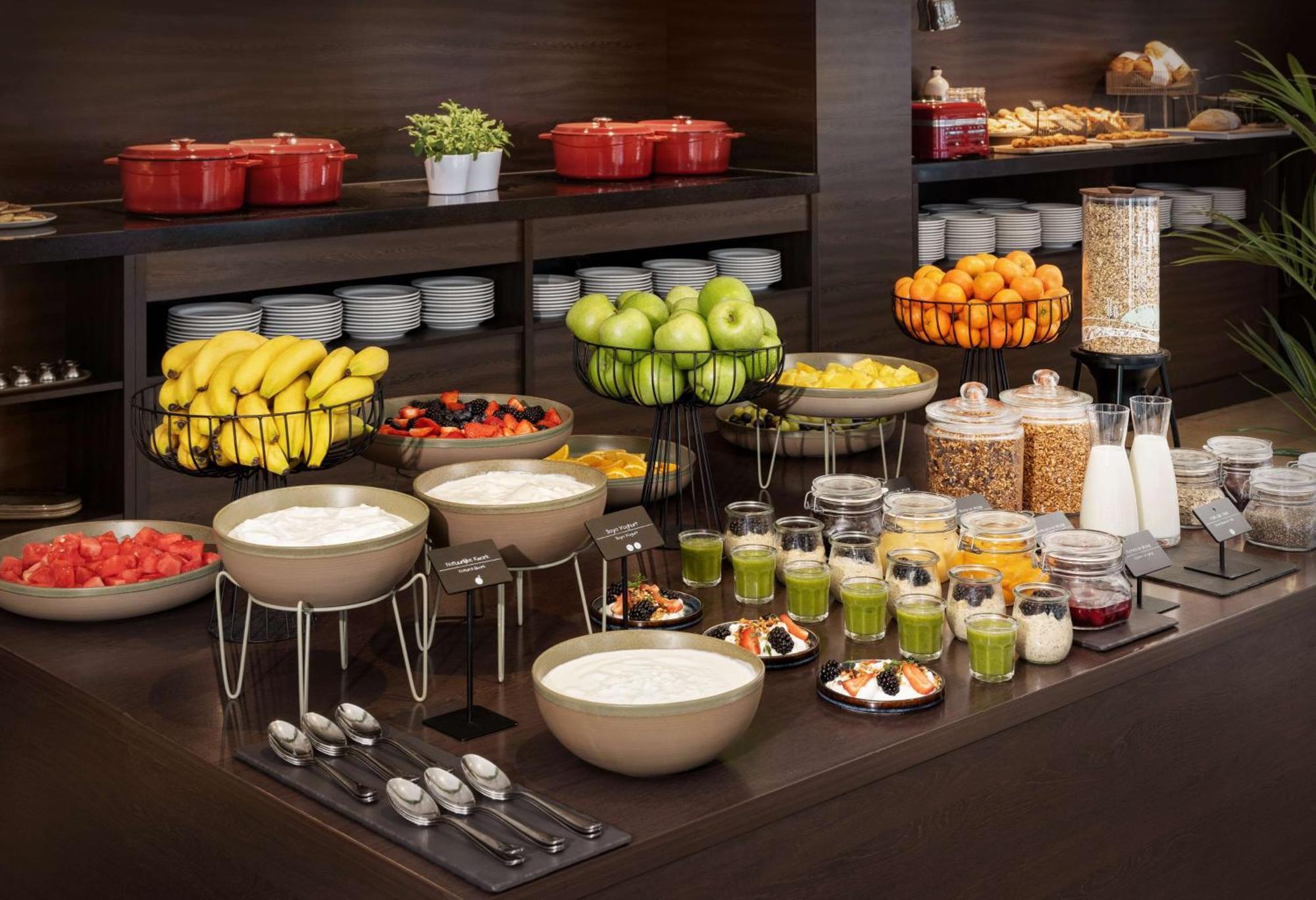 Nh Amsterdam Zuid Hotel Екстериор снимка