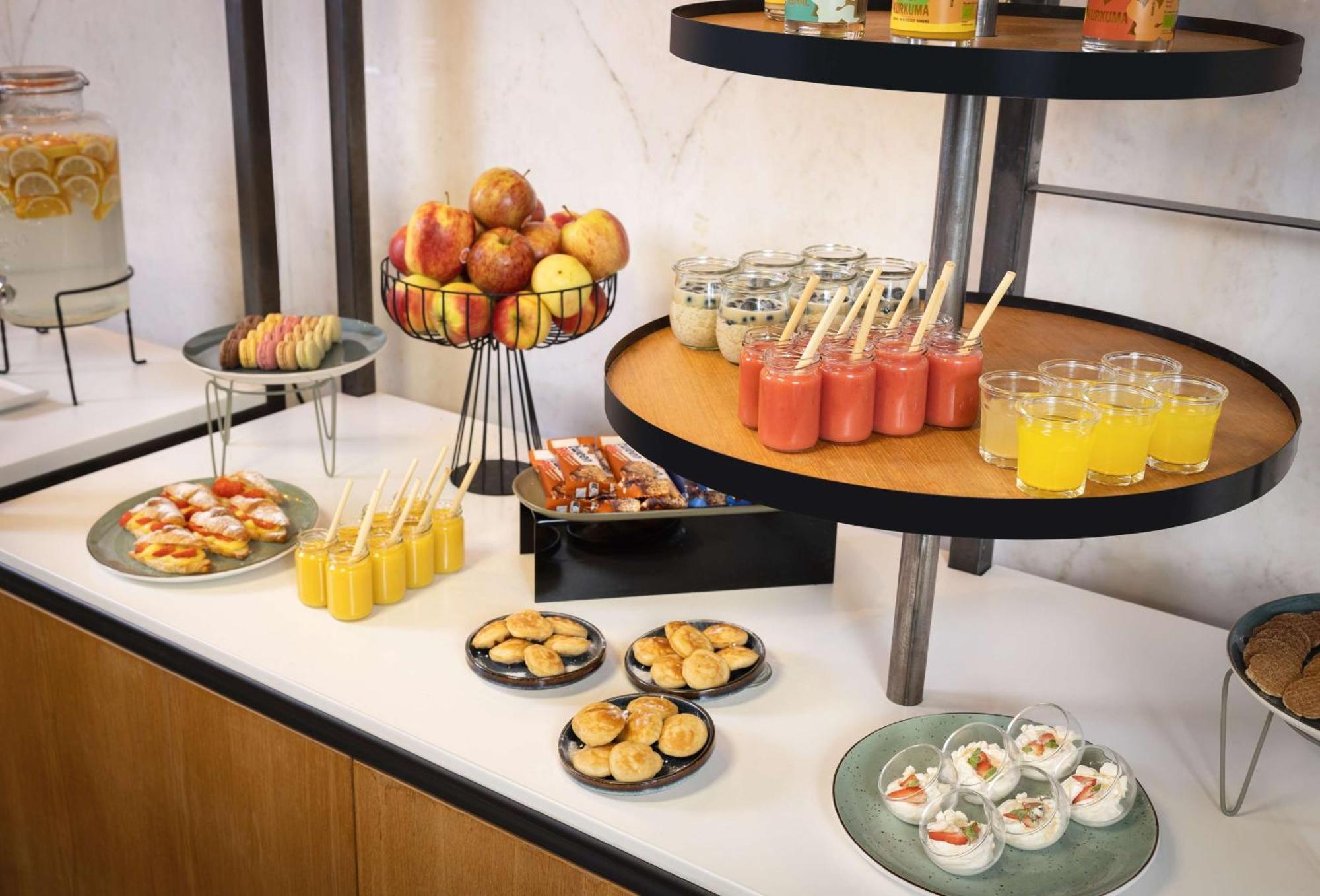 Nh Amsterdam Zuid Hotel Екстериор снимка