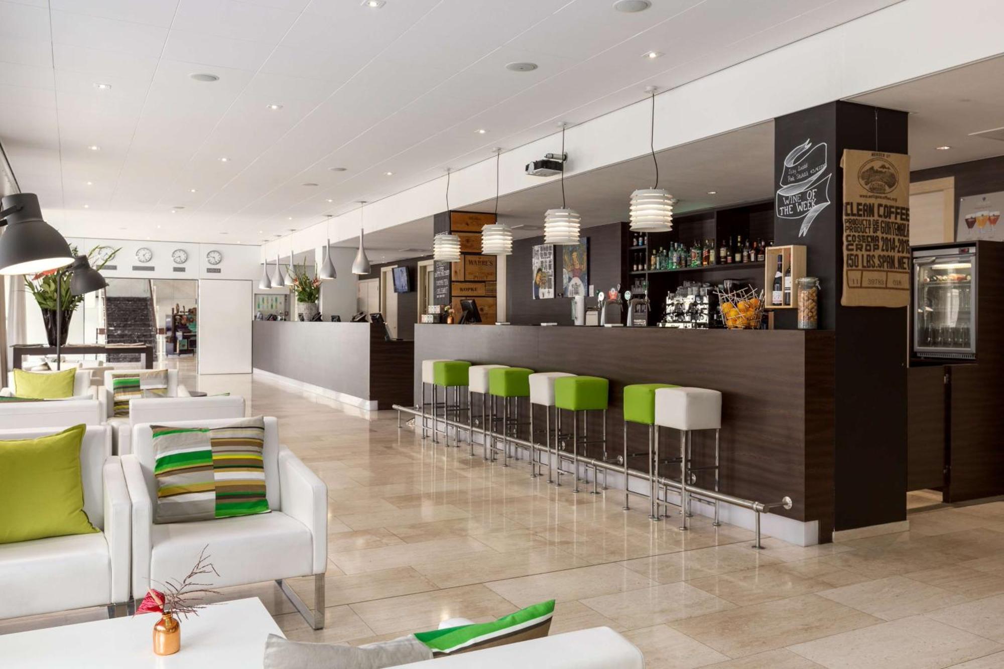 Nh Amsterdam Zuid Hotel Екстериор снимка