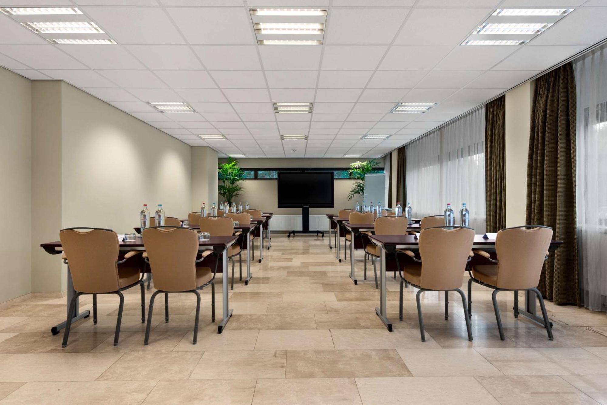 Nh Amsterdam Zuid Hotel Екстериор снимка