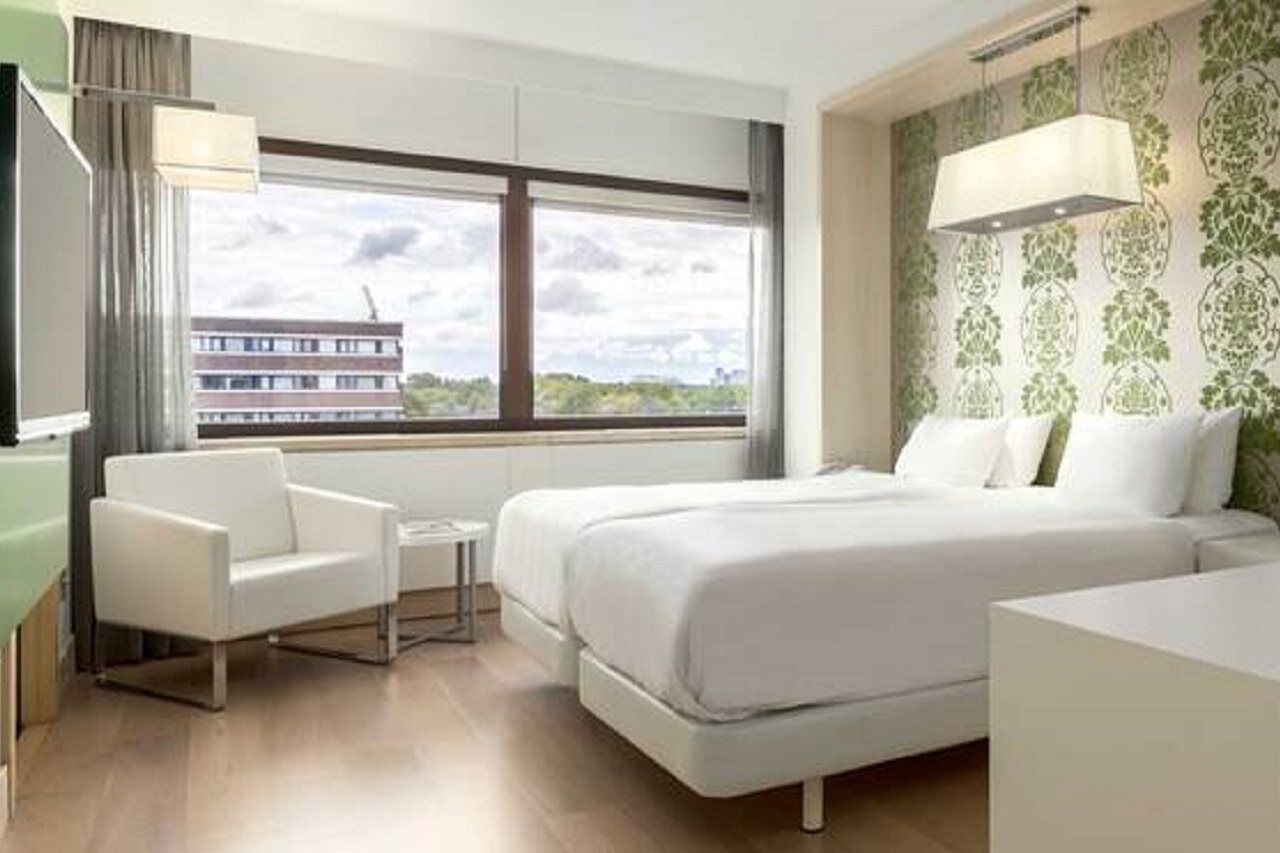 Nh Amsterdam Zuid Hotel Екстериор снимка